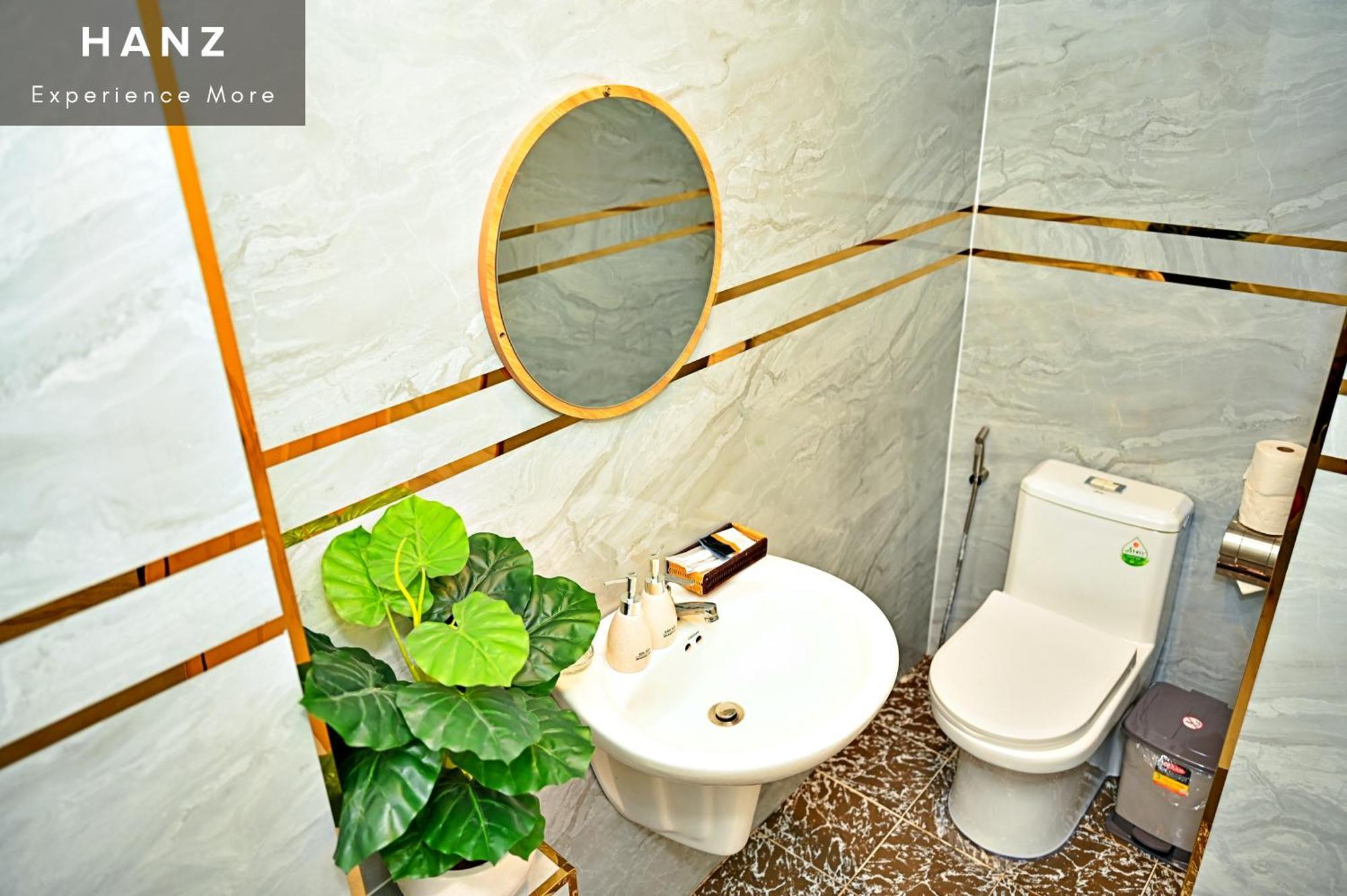Cosmo Central Hotel Ho Şi Min Oda fotoğraf